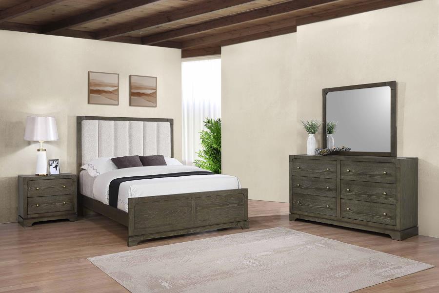 (image for) Gran Park 4-piece Eastern King Bedroom Set Dark Cocoa