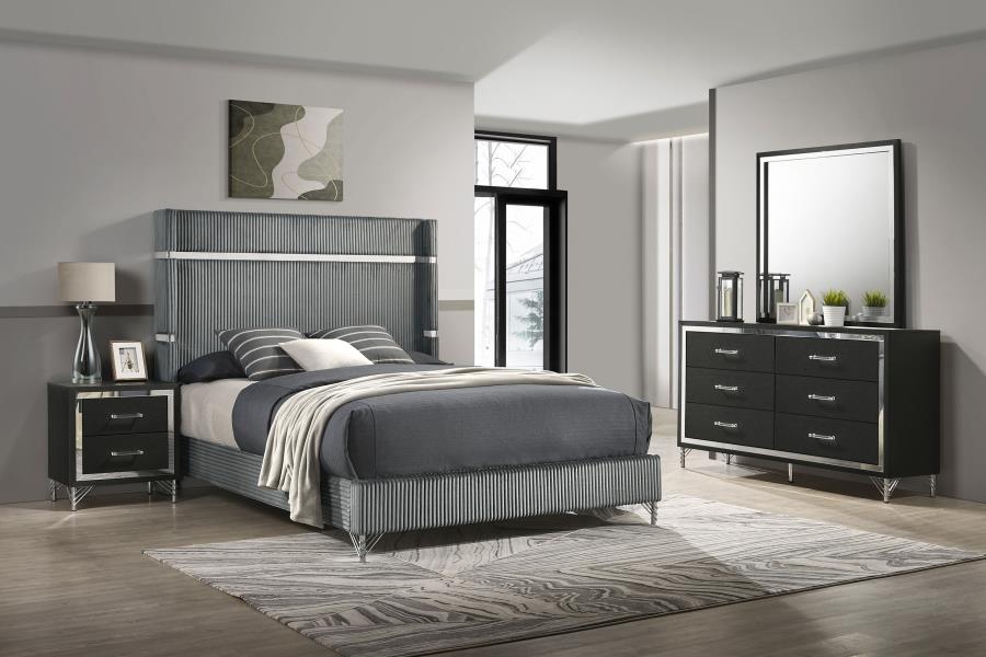 (image for) Lucia 4-piece Eastern King Bedroom Set Grey and Black
